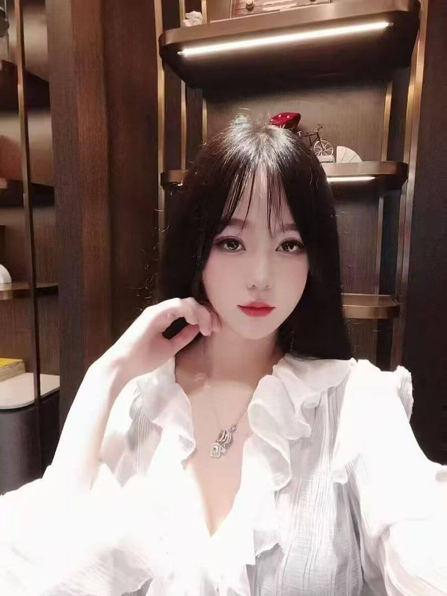 ナフサ（21歳）