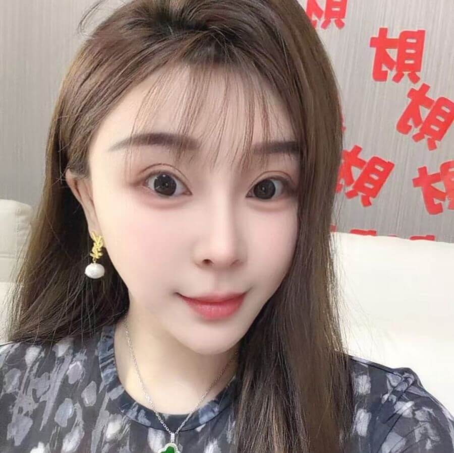 パル（25歳）