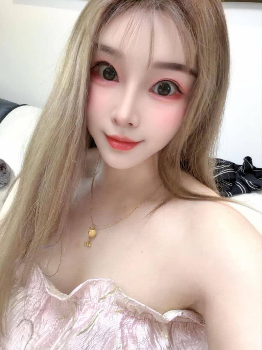 パル（25歳）